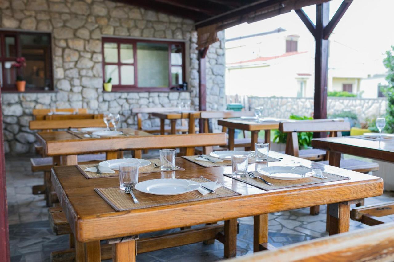 Mb Bed&Breakfast Паг Экстерьер фото